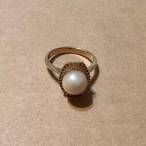 vintage 18k gold ring with pearl - Size 6.25
